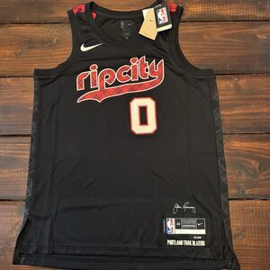 Nike Portland Trail Blazers Damian Lillard City Edition Swingman Jersey